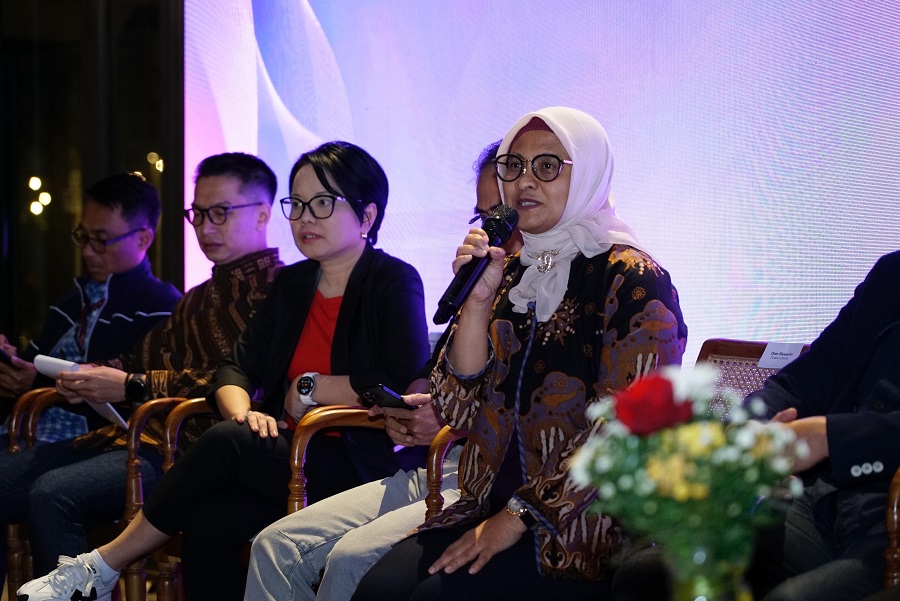 Direktur Utama Telkom Dian Siswarini beserta jajaran direksi Telkom pada acara Executive Media Gathering, di Jakarta, pada Selasa (17/6).