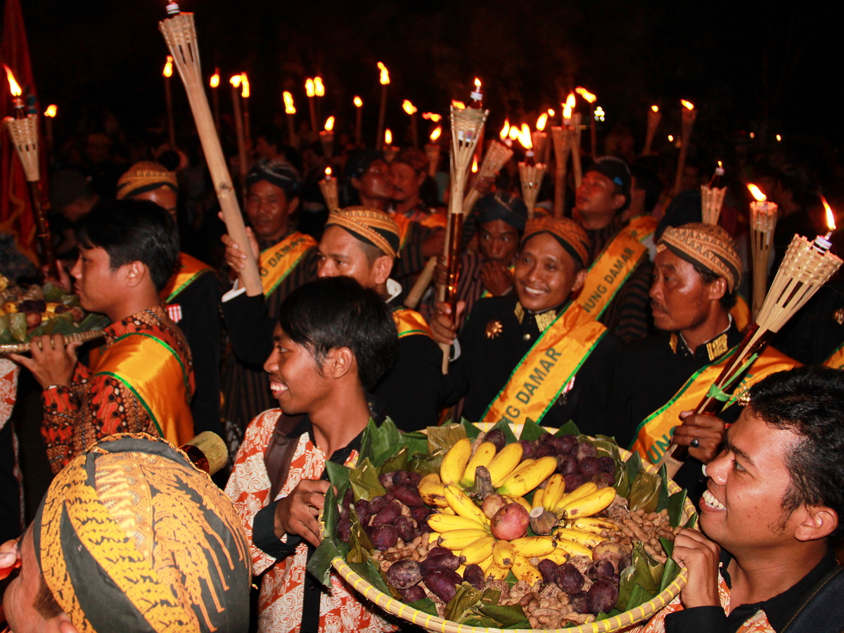 Malam_satu_suro_1200
