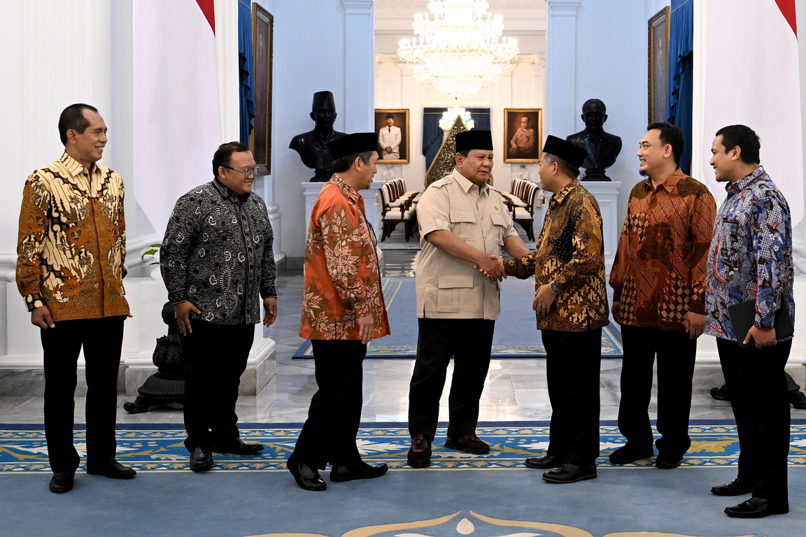 Pimpinan PKS bertemu dengan Presiden Prabowo Subianto. (Foto: bpmi setpres)