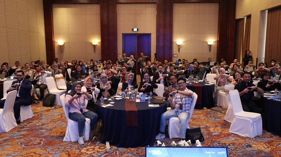 Rangkaian acara Business Insight Session dengan tema “The Intelligent Enterprise: Driving Growth and Efficiency with Data–Powered AI”, beberapa waktu yang lalu.