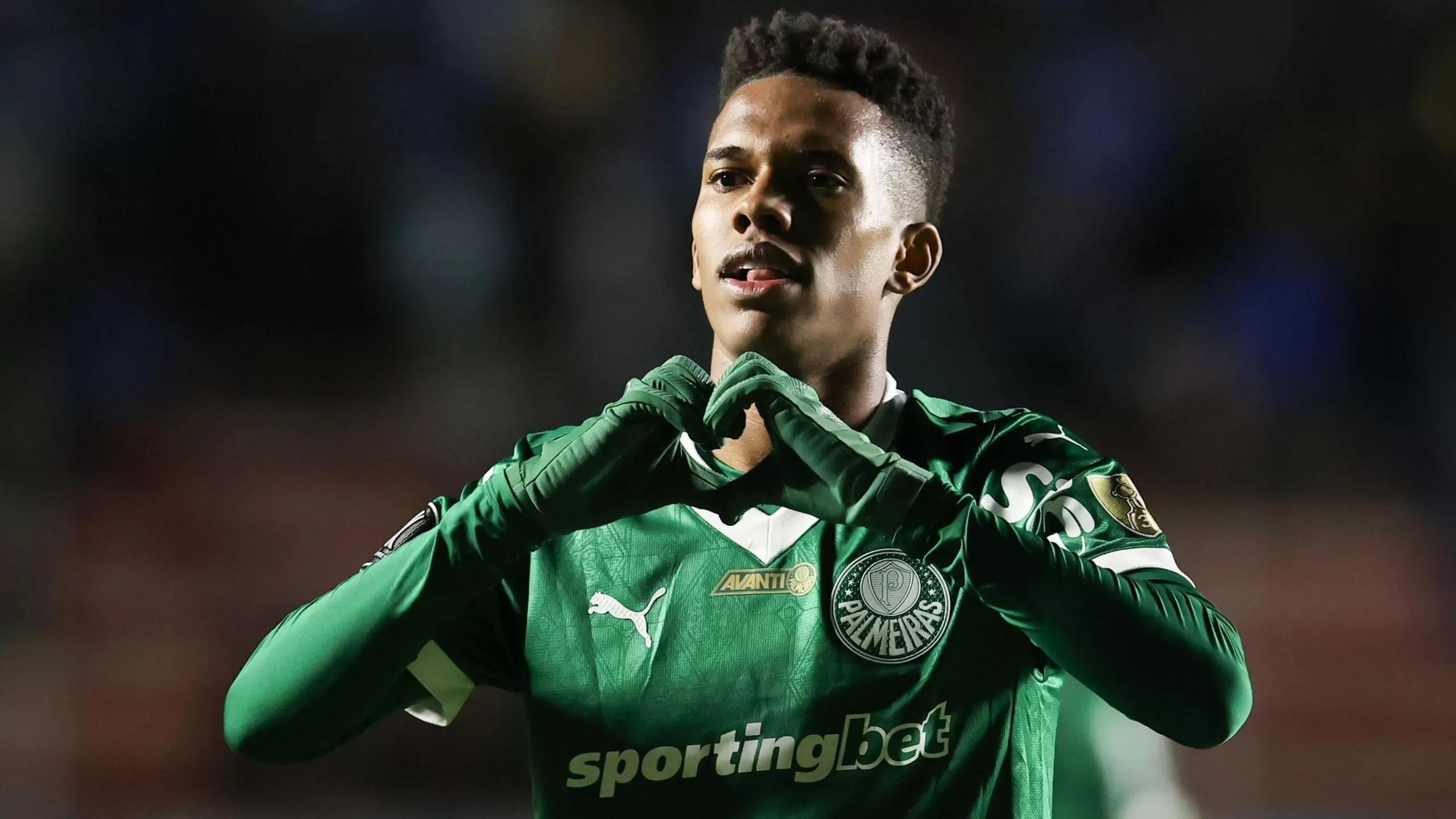 
Estevao William resmi perkuat Chelsea.

