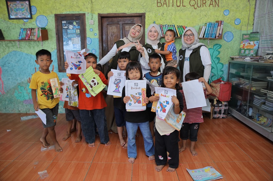 Kegiatan Employee Volunteering pada program CONNECT-IN: Langkah Konservasi Telkom untuk Indonesia Lestari yang dilaksanakan pada 9-10 Agustus 2025 di Pulau Pari, Kepulauan Seribu.