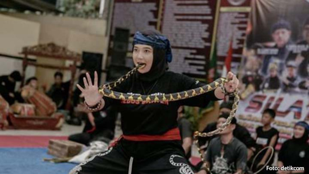 debus-dadali-pati-warisan-budaya-yang-eksis-hingga-mancanegara_1715679331
