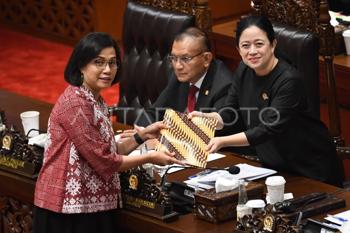 rapat-paripurna-ke-20-masa-sidang-v-2023-2024-dpr-1c6ic-dom