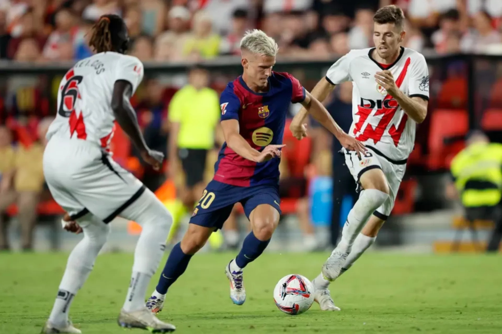 Barcelona vs Rayo Vallecano hasil imbang 1-1.