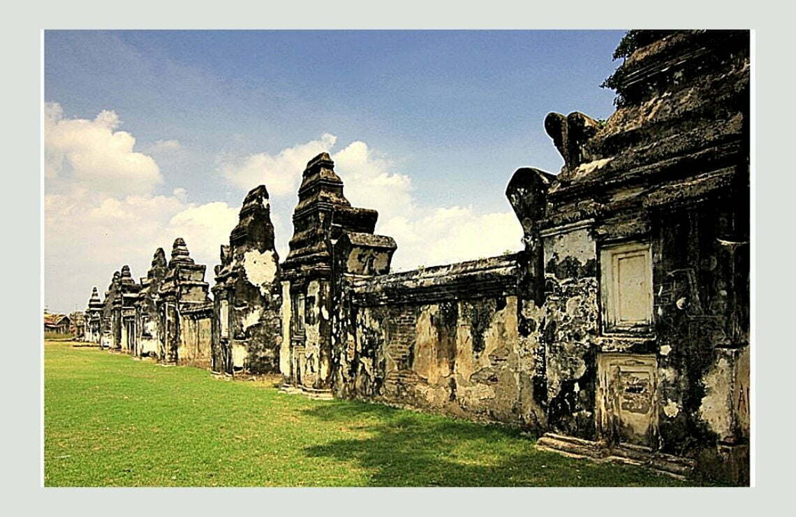Istana-Keraton-Kaibon-1140px-x-740px-1